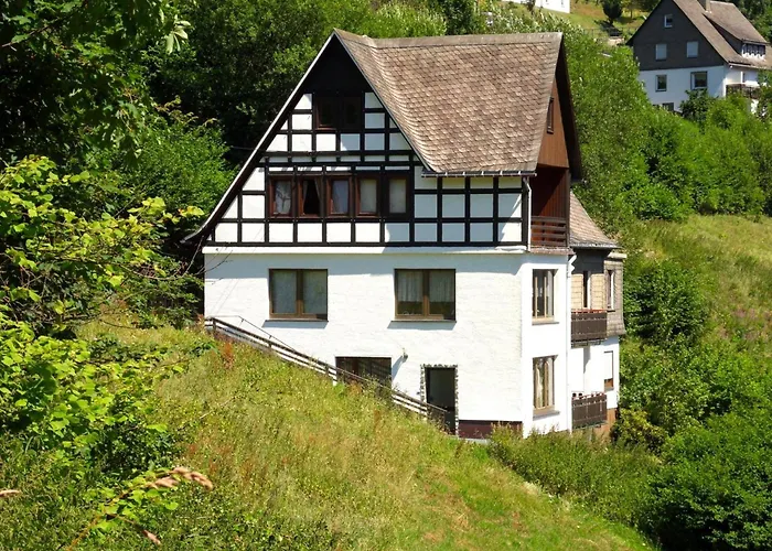 Kurhaus Am Nordenau - 10 Pers * Schmallenberg