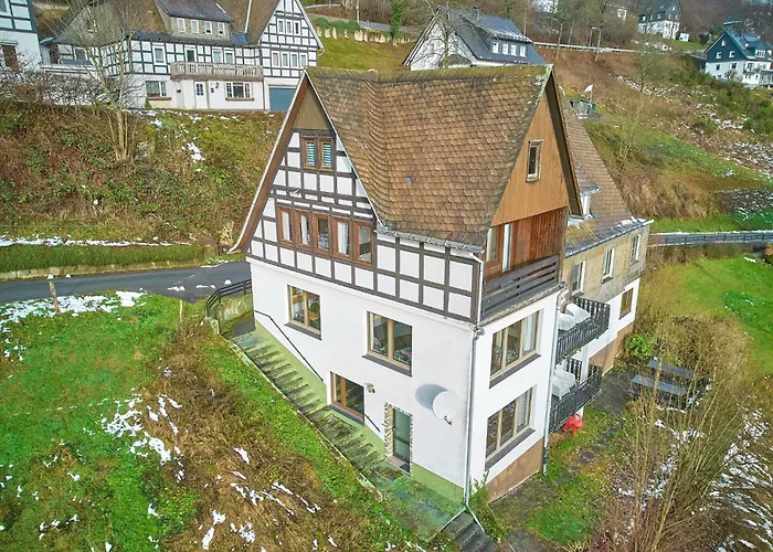 Kurhaus Am Nordenau - 10 Pers Ferienhaus Schmallenberg